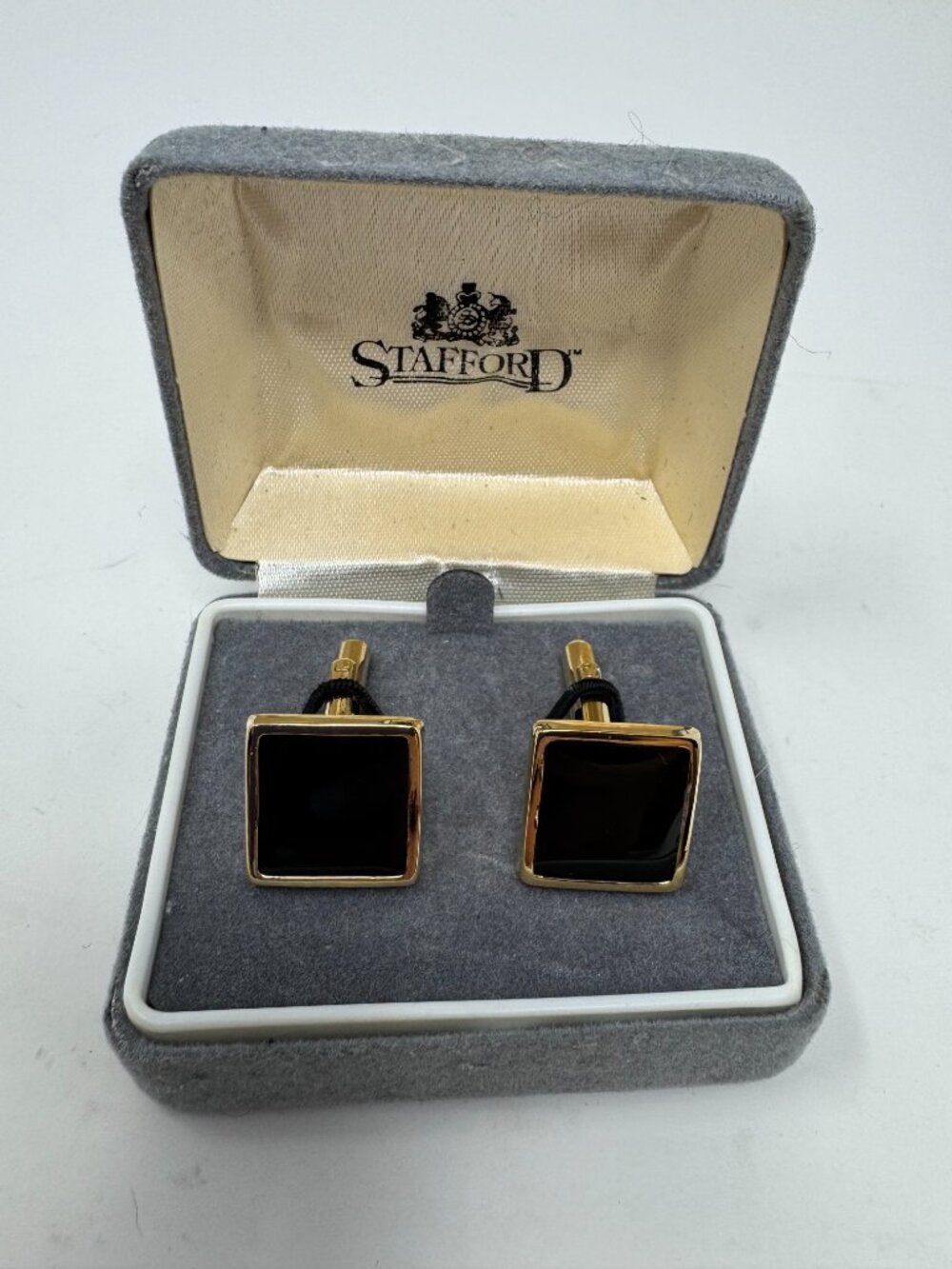 Vintage Stafford Gold Tone Black Onyx Enamel Square Cufflinks Box
